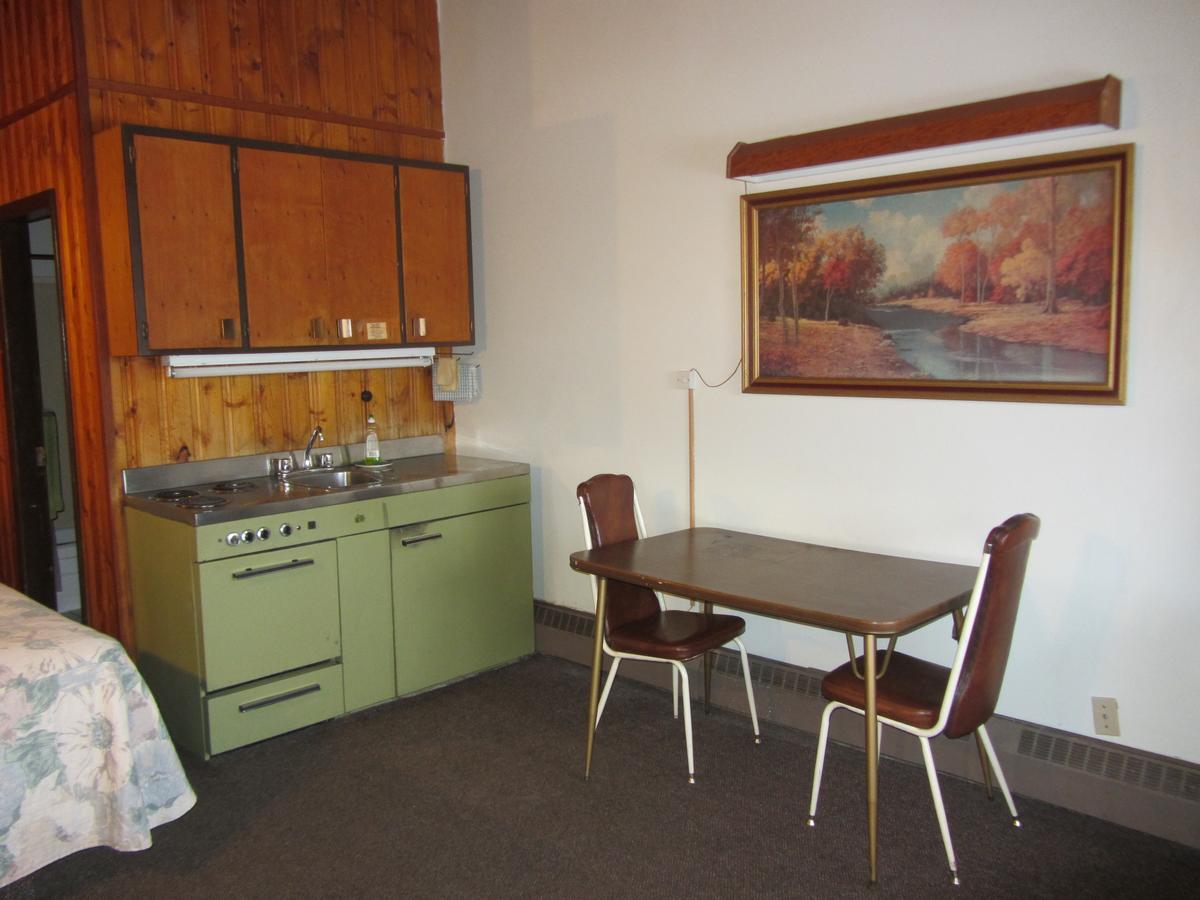 Pembina River Inn Entwistle Esterno foto