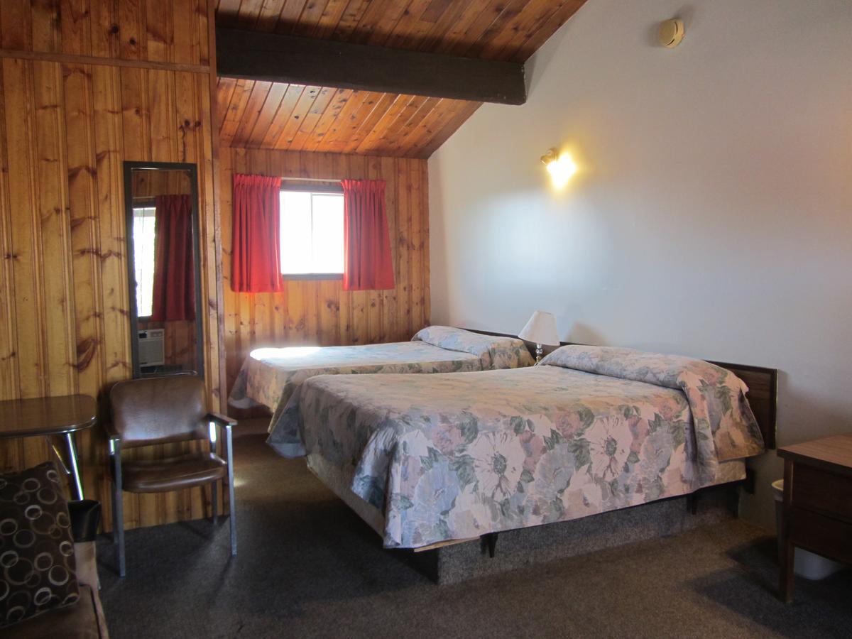 Pembina River Inn Entwistle Esterno foto