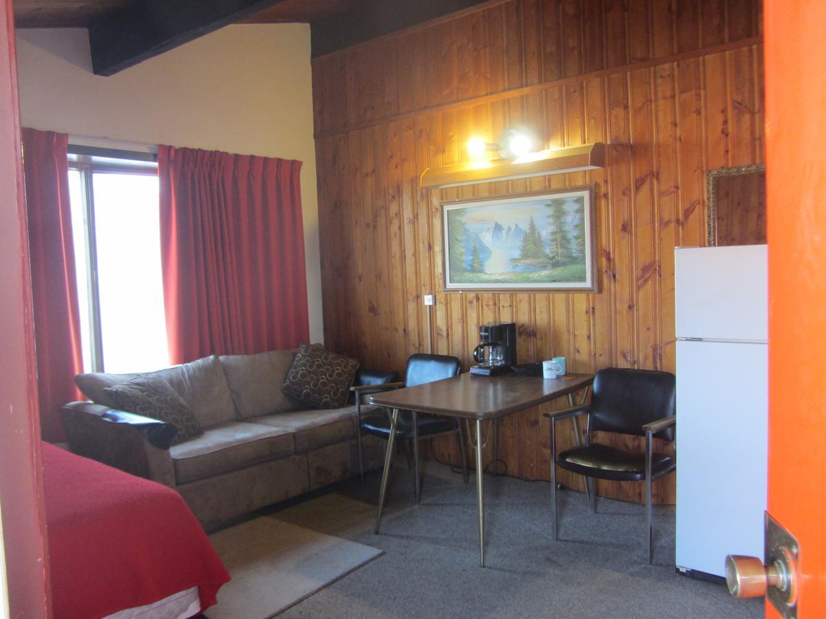 Pembina River Inn Entwistle Esterno foto